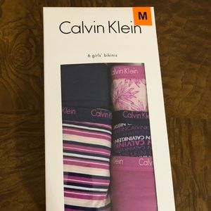 Calvin Klein 6 girl’s bikinis